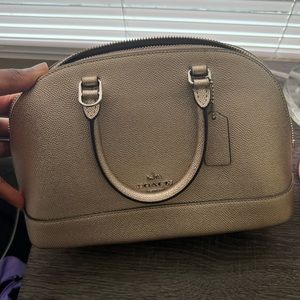 Coach purse for sale!